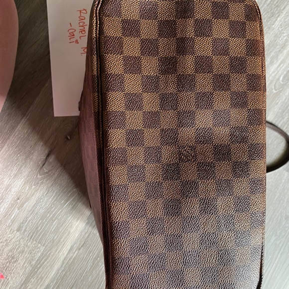 Authentic Louis Vuitton neverfull mm - Picture 3 of 8